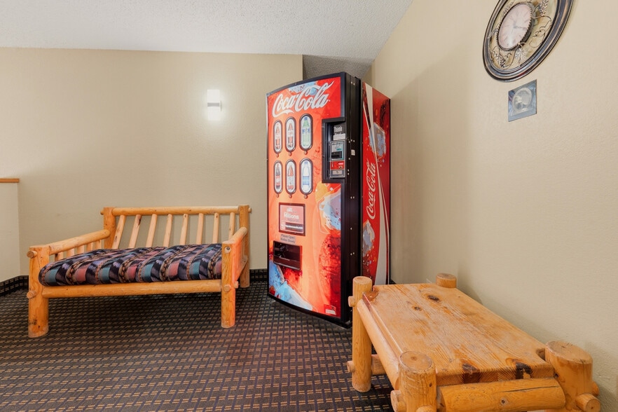 More Photos Of 1924 Freedom Rd, Trinidad Hotel For Sale