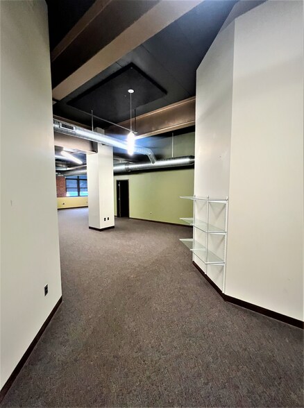 More Photos Of 1601 Marys Ave, Sharpsburg Office For Lease