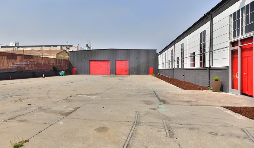 More Photos Of 6000 3rd St, San Francisco Warehouse For Lease