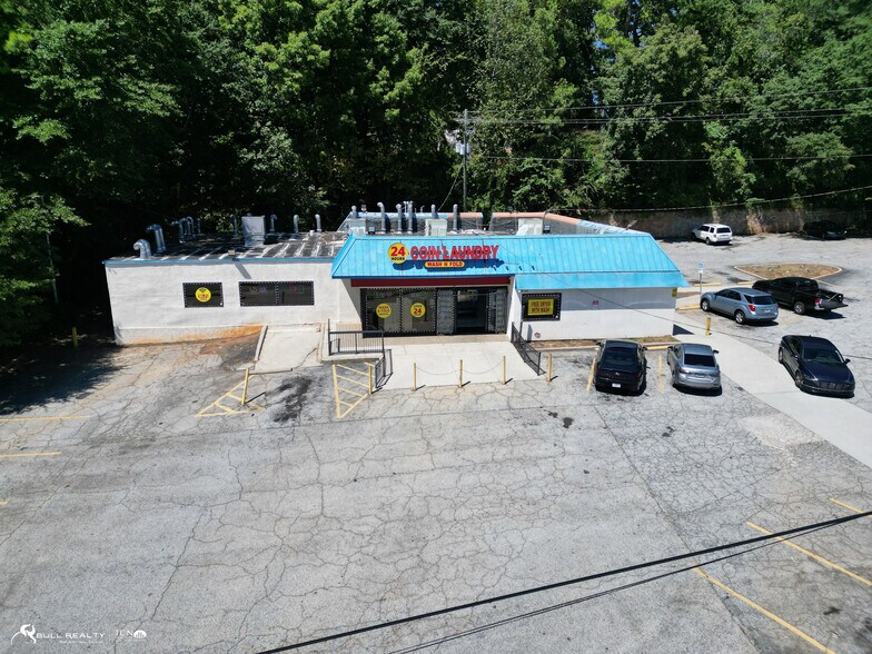 More Photos Of 4722 Memorial Dr, Decatur Freestanding For Sale
