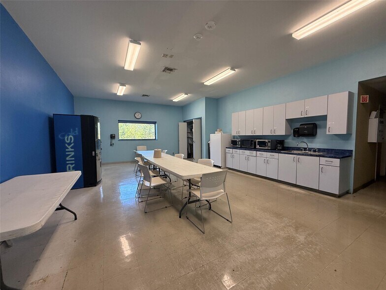 More Photos Of 4533 N FM 312, Winnsboro Industrial For Sale