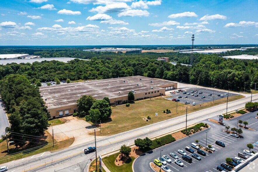 More Photos Of 385 Highway 155 South, McDonough Manufacturing For Lease