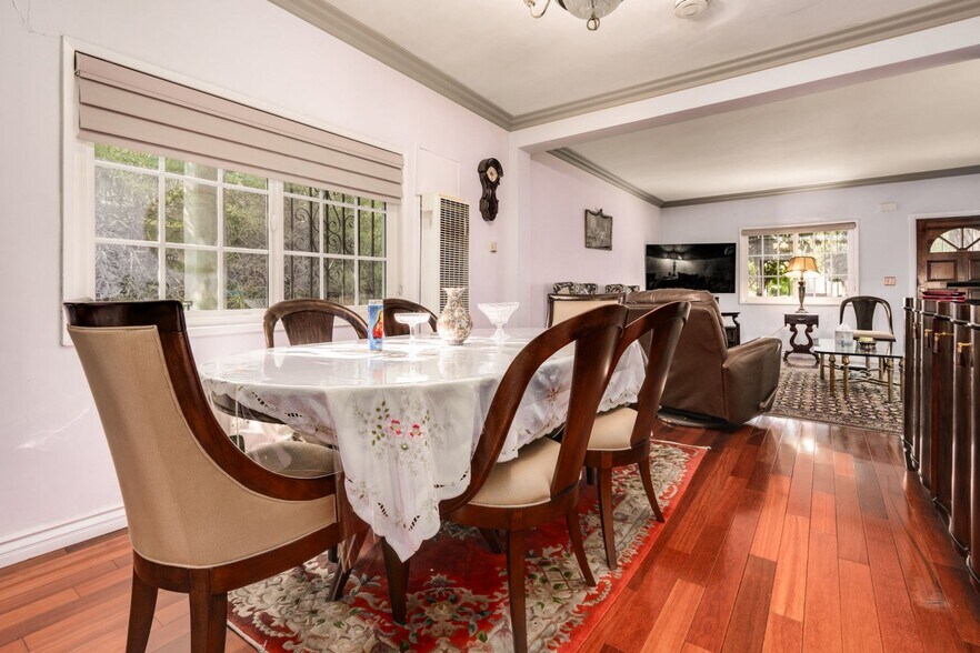 More Photos Of 1428 N Kenmore Ave, Los Angeles Apartments For Sale