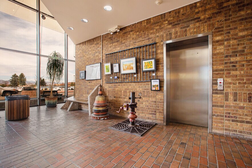 More Photos Of 1101 W Mineral Ave, Littleton Office For Sale