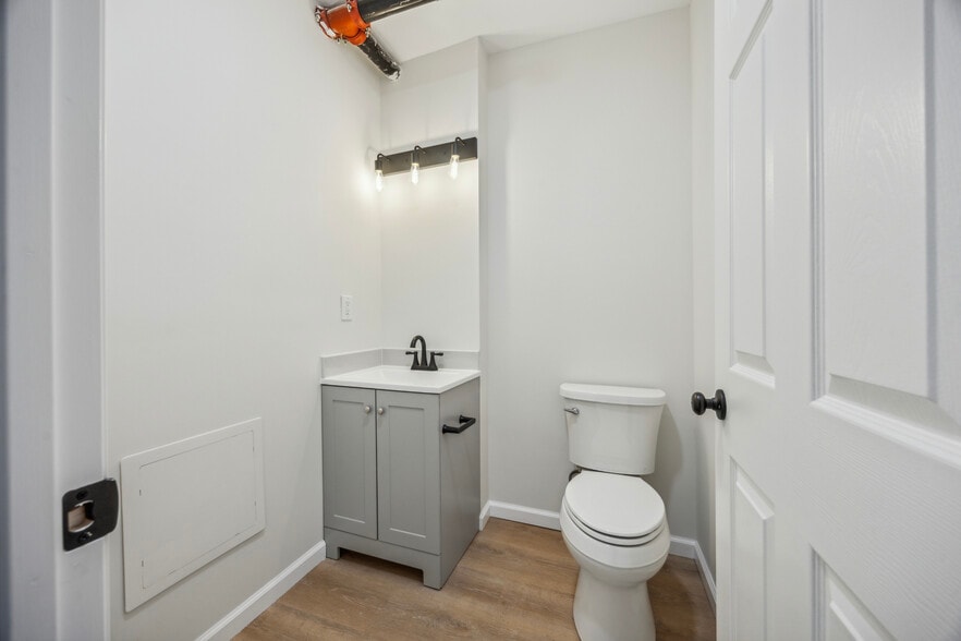 More Photos Of 235 E Market St, West Chester Apartments For Lease