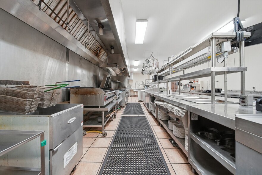 More Photos Of 2289 Saint Paul's Church Rd, Newton Restaurant For Sale