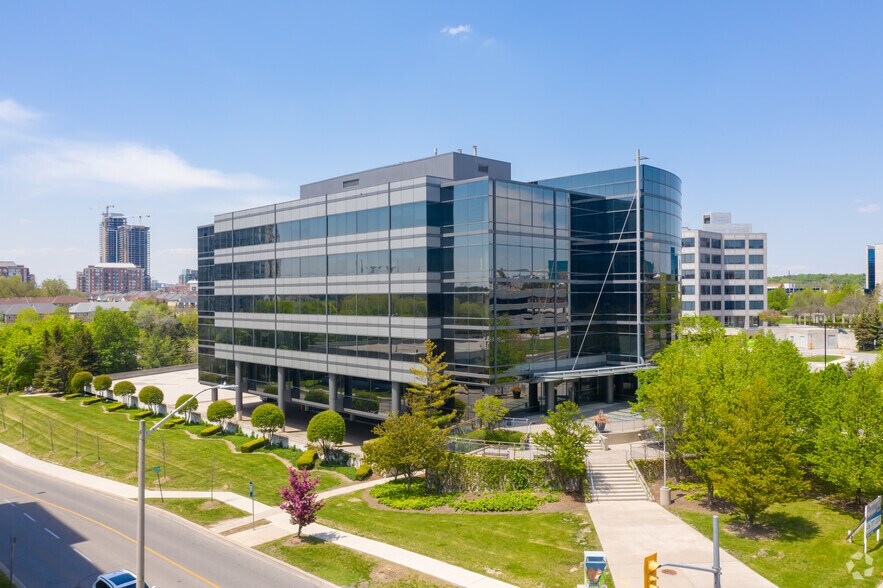 Primary Photo Of 165 Commerce Valley Dr W, Markham Office For Sale