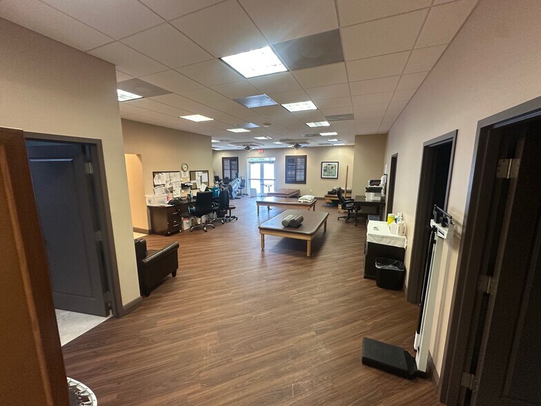 More Photos Of 3111 W Boynton Beach Blvd, Boynton Beach Medical For Sale