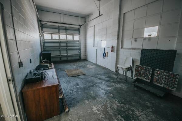 More Photos Of 555 W International Speedway Blvd, Daytona Beach Auto Dealership For Sale