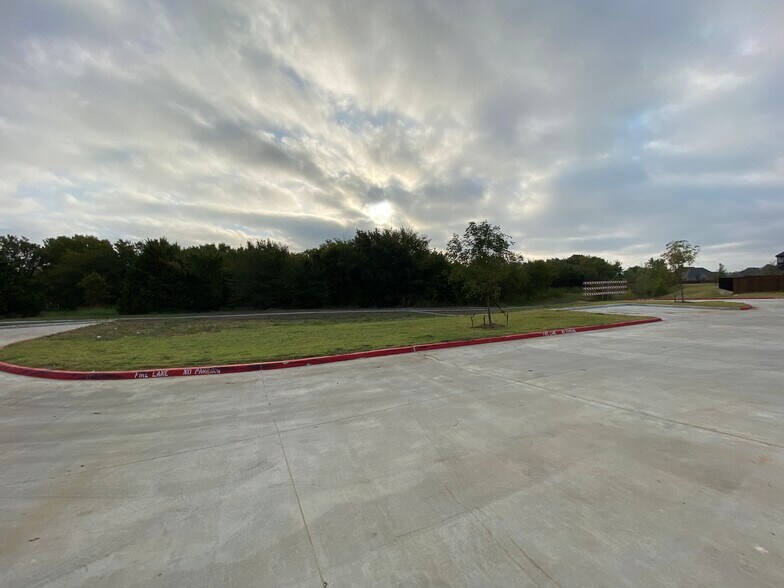 More Photos Of 8751 Collin McKinney Pky, McKinney Office Residential For Lease