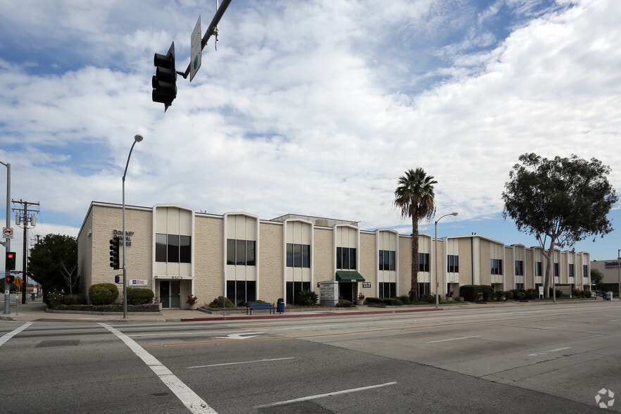 More Photos Of 8505-8535 Florence Ave, Downey Medical For Lease