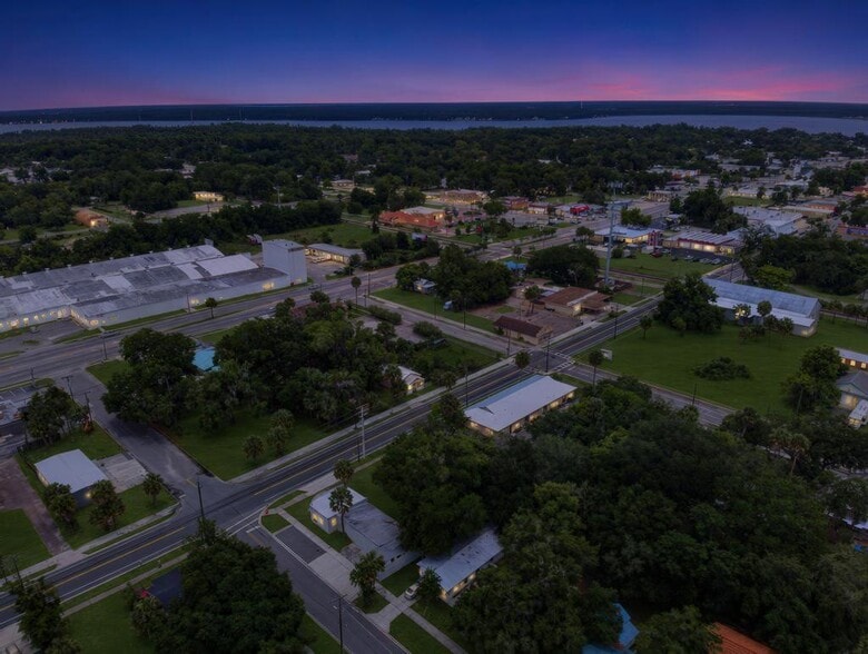 More Photos Of 1321 St Johns Ave, Palatka Service For Sale