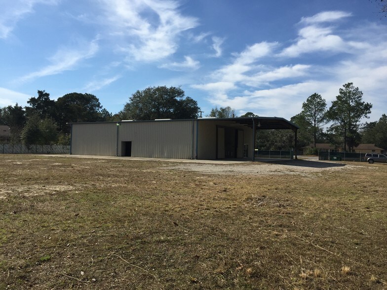 More Photos Of 1108 School Ave, Panama City Light Distribution For Sale