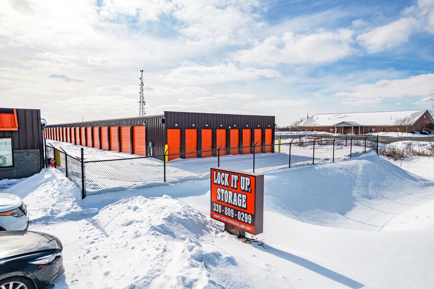 More Photos Of 2851 Business Pl SE, Massillon Self Storage For Sale