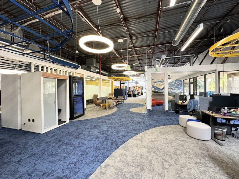 More Photos Of 100 Technology Dr, Broomfield Research And Development For Sale