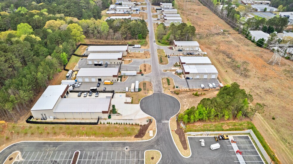 More Photos Of 225 Promenade Pky, Fayetteville Manufacturing For Sale