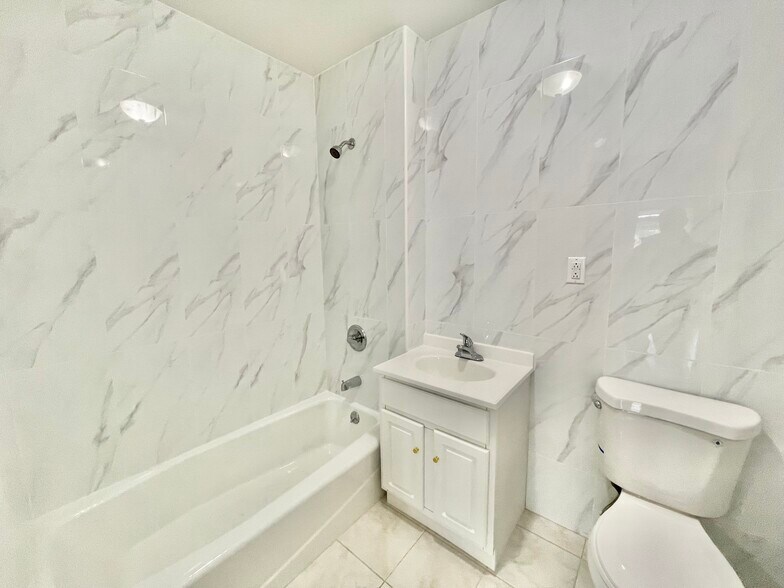 More Photos Of 150-30 12th Ave, Whitestone Apartments For Sale