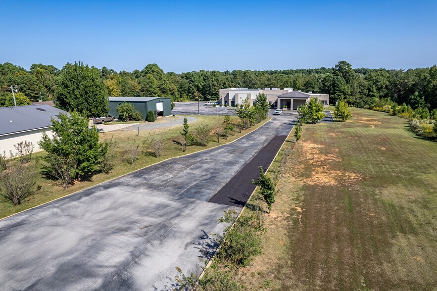 More Photos Of 3700 Judson Rd, Longview Restaurant For Sale