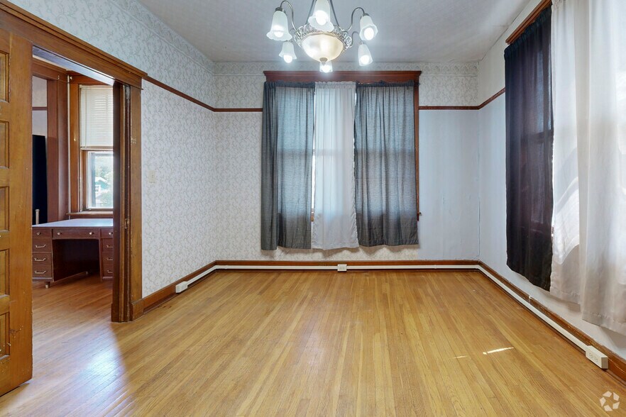 More Photos Of 1424 4th Ave, Scottsbluff Apartments For Sale