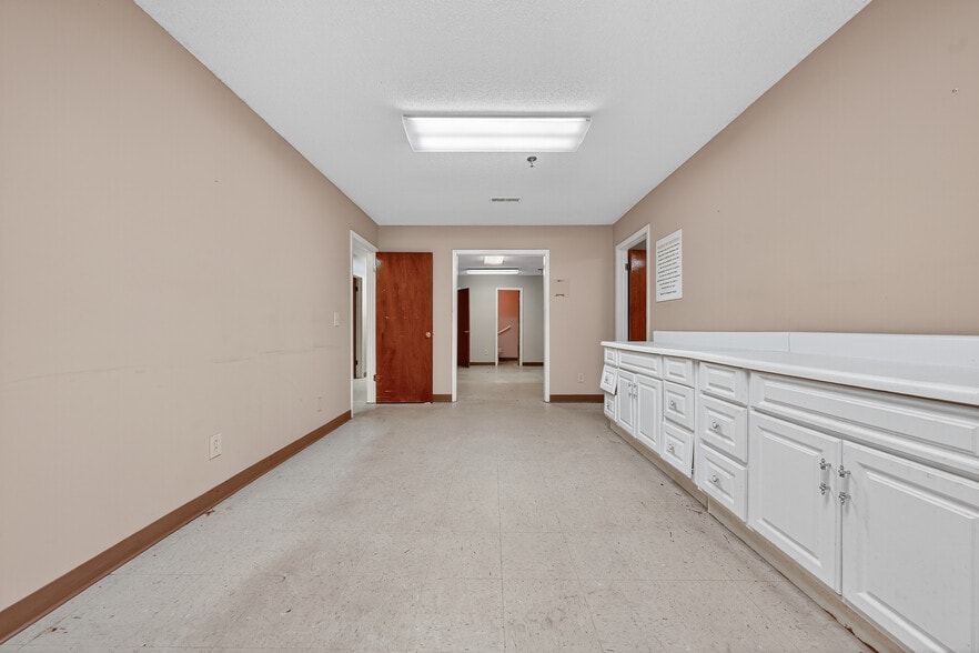 More Photos Of 1324-1325 Highway 195, Jasper Assisted Living For Sale