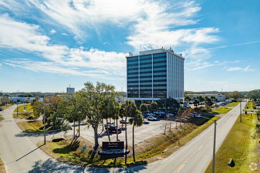 More Photos Of 410 S Ware Blvd, Tampa Loft Creative Space For Sale