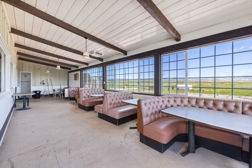 More Photos Of 12900 Soda Lake Rd, Santa Margarita Hotel For Lease