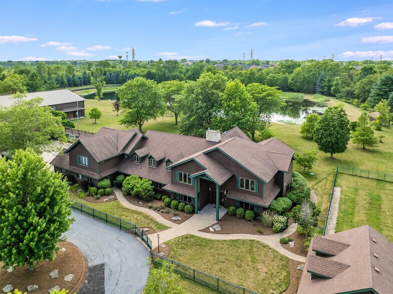 More Photos Of 22660 S Harlem Ave, Frankfort Flex For Sale