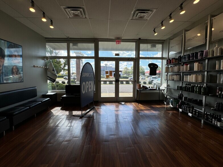 More Photos Of 720 15th St E, Tuscaloosa Storefront Retail Office For Lease