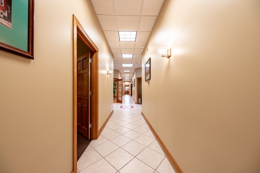 More Photos Of 315 High St, Morgantown Office For Sale