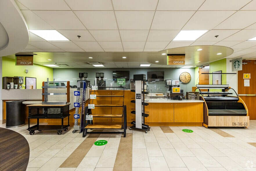 More Photos Of 6277 Sea Harbor Dr, Orlando Office For Sale