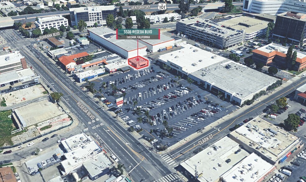 More Photos Of 5500-5536 Reseda Blvd, Tarzana Storefront Retail Office For Lease