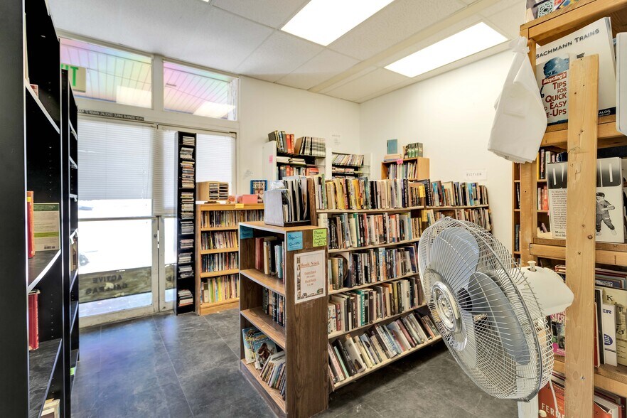 More Photos Of 56300 29 Palms Hwy, Yucca Valley Medical For Sale