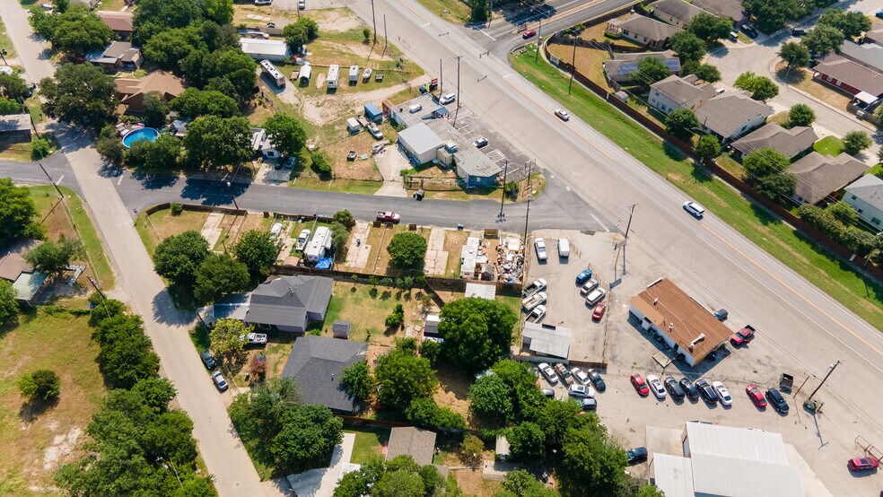 More Photos Of 5671 Randolph Blvd, San Antonio Freestanding For Sale