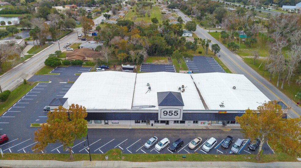 More Photos Of 955 Orange Ave, Daytona Beach Freestanding For Lease