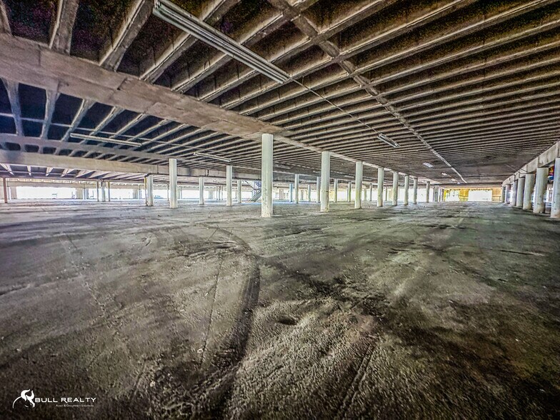 More Photos Of 450 Hank Aaron Dr, Atlanta Land For Sale