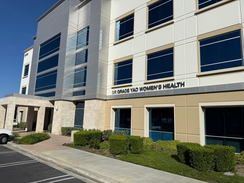 More Photos Of 15785 Laguna Canyon Rd, Irvine Medical For Sale