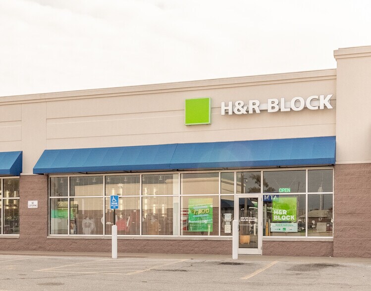 More Photos Of State St, East Saint Louis Unknown For Lease