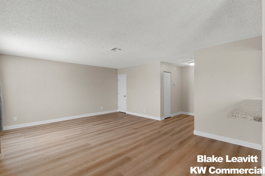 More Photos Of , Las Vegas Multifamily For Sale