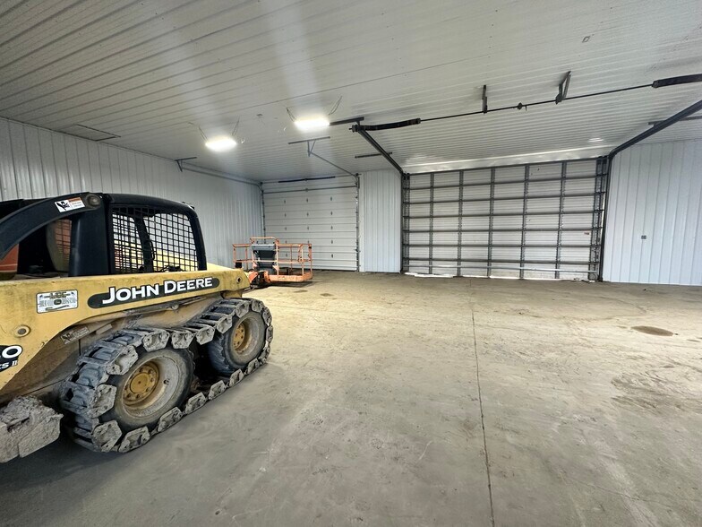 More Photos Of 66310 Pisgah Rd, Quaker City Warehouse For Lease