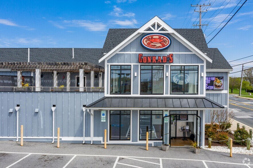 More Photos Of 9654 Belair Rd, Nottingham Restaurant For Lease
