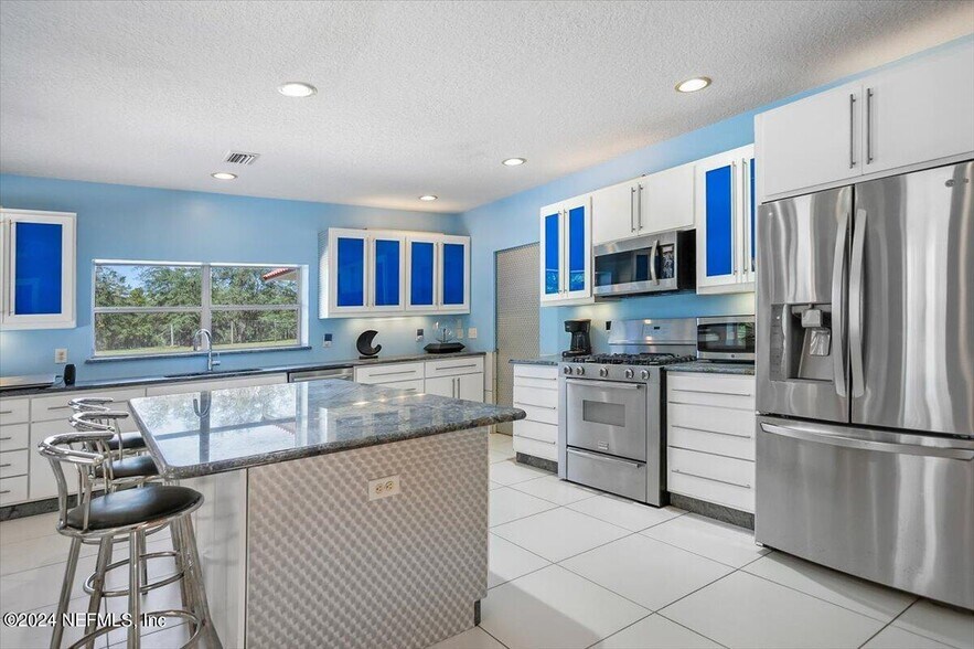 More Photos Of 258 Bostwick Cemetery Rd, Palatka Lodge Meeting Hall For Sale