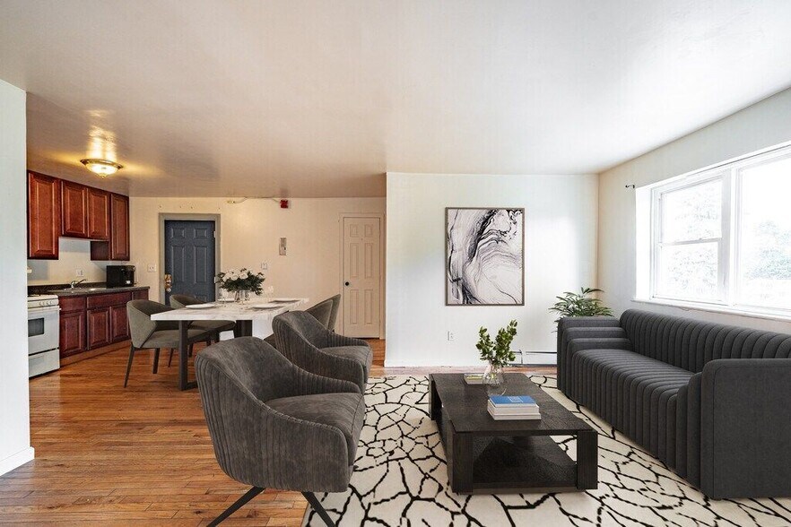 More Photos Of 467 Allen St, New Britain Apartments For Sale