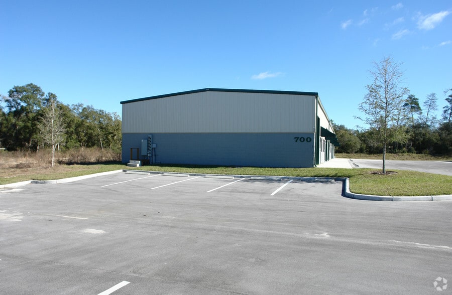 More Photos Of 2501 SW 57th Ave, Ocala Warehouse For Lease