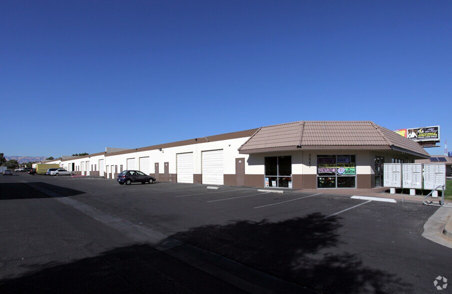 Primary Photo Of 3867 S Valley View Blvd, Las Vegas Warehouse For Lease