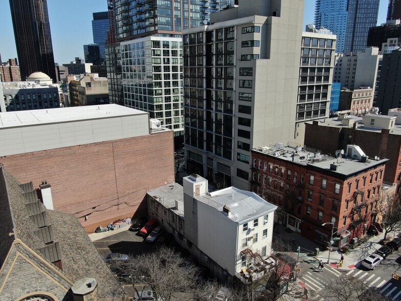 More Photos Of 62-68 Bond St, Brooklyn Storefront Retail Residential For Sale