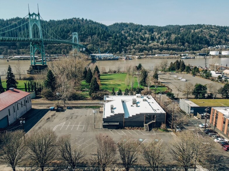 More Photos Of 6600 N Baltimore Ave, Portland Warehouse For Sale