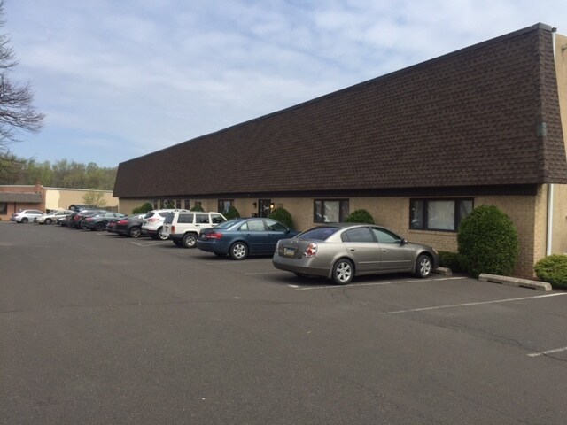 More Photos Of 1701 Loretta Ave, Feasterville Warehouse For Sale