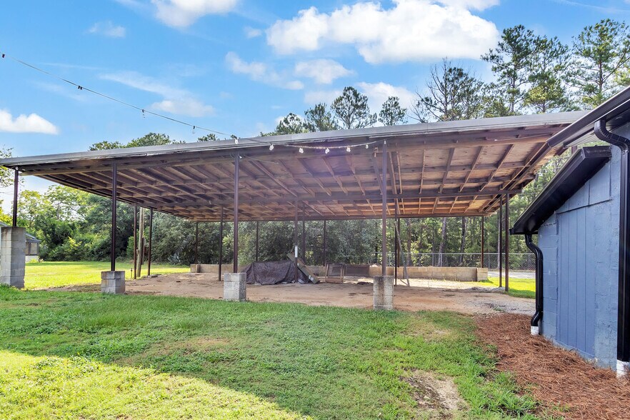 More Photos Of 1494 Washington Rd, Thomson Freestanding For Sale