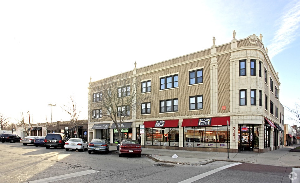 Primary Photo Of 7151-7159 W Grand Ave, Chicago Storefront Retail Residential For Lease