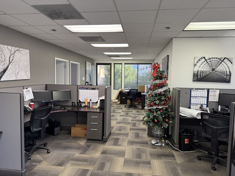 More Photos Of 300 Tamal Plz, Corte Madera Office Residential For Lease